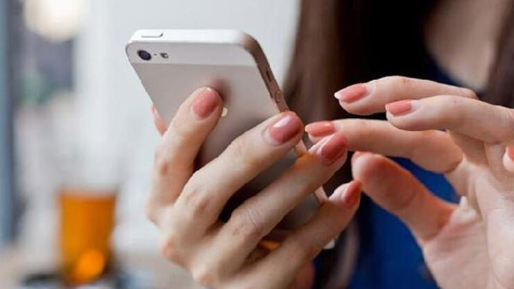 Dikkat: Uzun süre telefon kullanımı bu hastalıkları tetikliyor!
