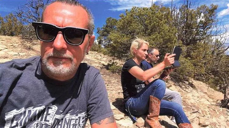 Gözyaşları içinde açıklamıştı... Alec Baldwin herkesi şaşırttı!