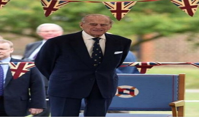 Kraliçe İkinci Elizabeth'in eşi, Edinburgh Dükü'nün hayatı