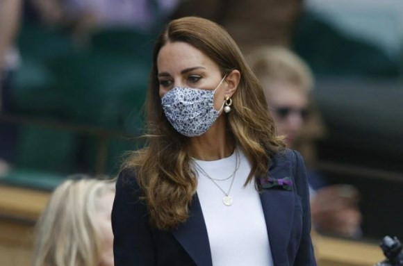 Kate Middleton korona temaslısı olduğunu Wimbledon'da öğrendi
