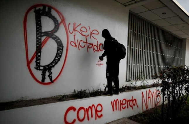 Bitcoin, El Salvador'da binlerce kişi tarafından protesto edildi