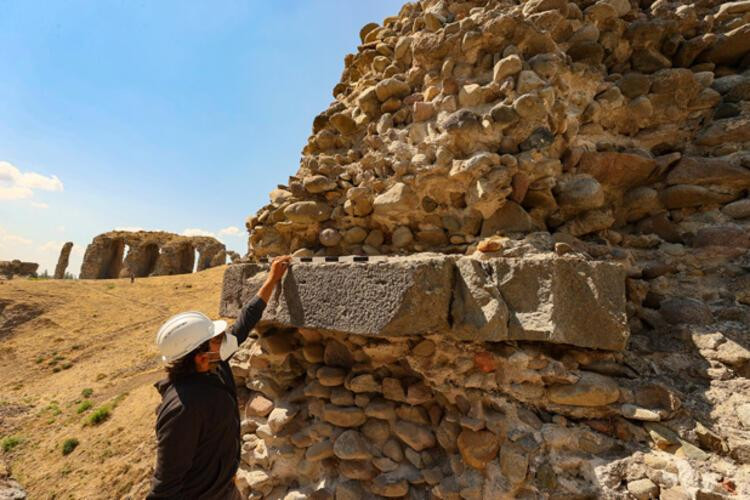 Seçkinlere özel 1800 yıllık localar bulundu