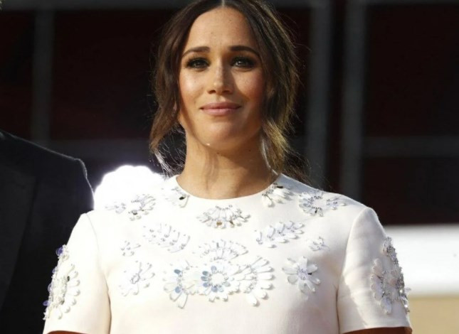 Meghan Markle ve Prens Harry alay konusu oldu