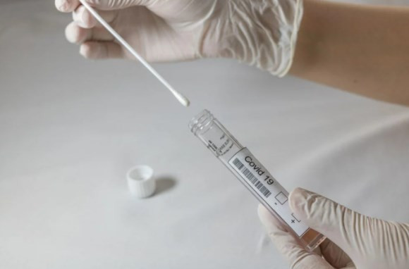 13 soruda PCR testi zorunluluğu