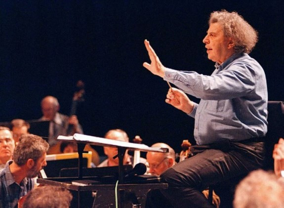Yunanistan sanatçı Mikis Theodorakis'i uğurluyor
