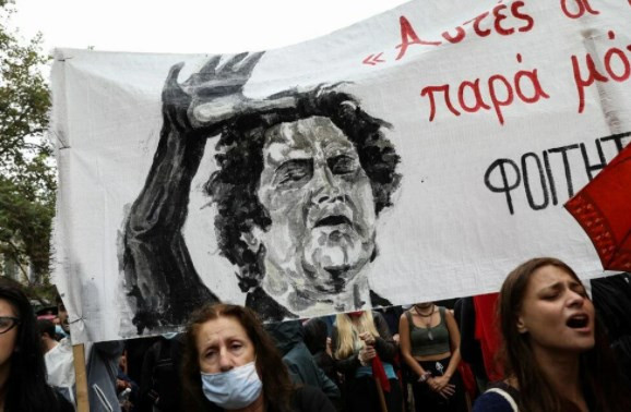 Yunanistan sanatçı Mikis Theodorakis'i uğurluyor