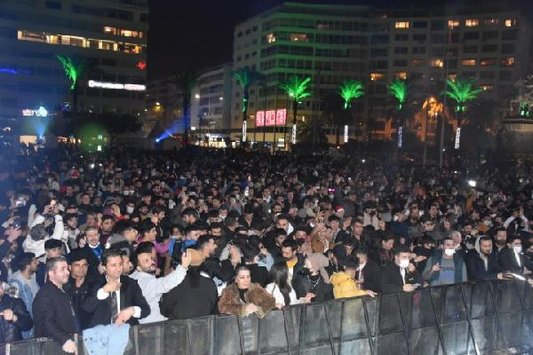 2022'ye coşkulu karşılama