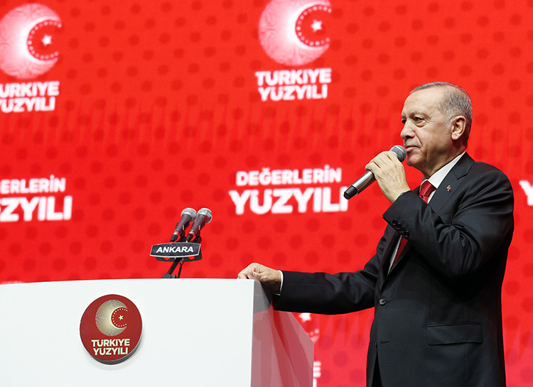 16 maddede AK Parti vizyon belgesi