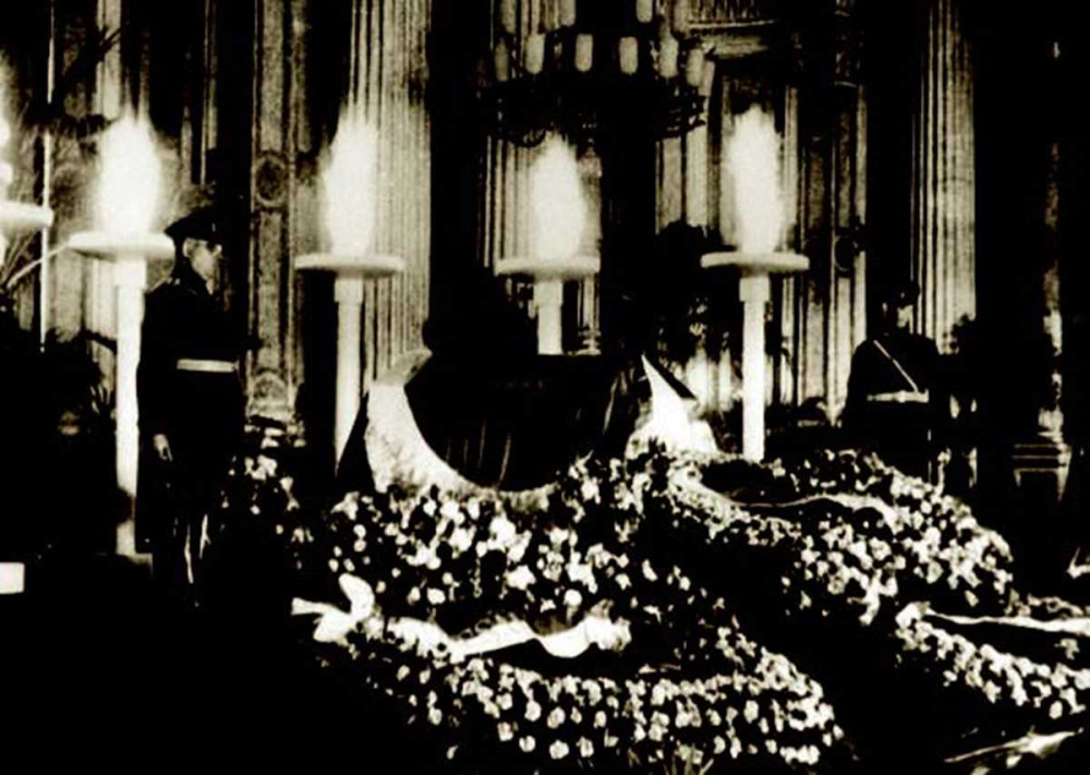 İşte, doğumundan vefatına Ulu Önder Atatürk!