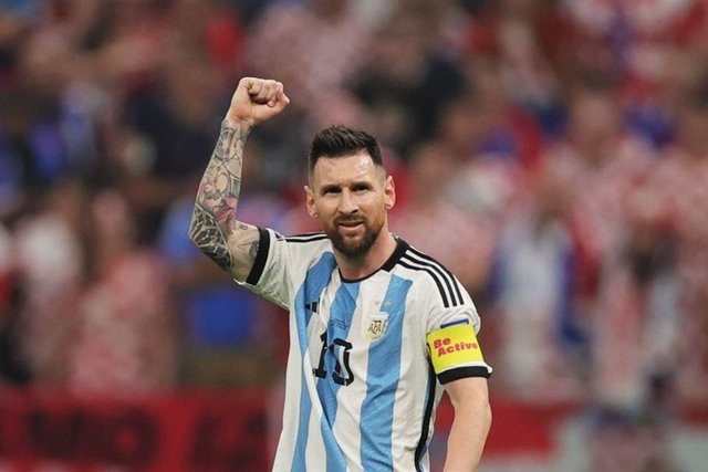 Messi'nin gol atması için lokma dağıttılar!