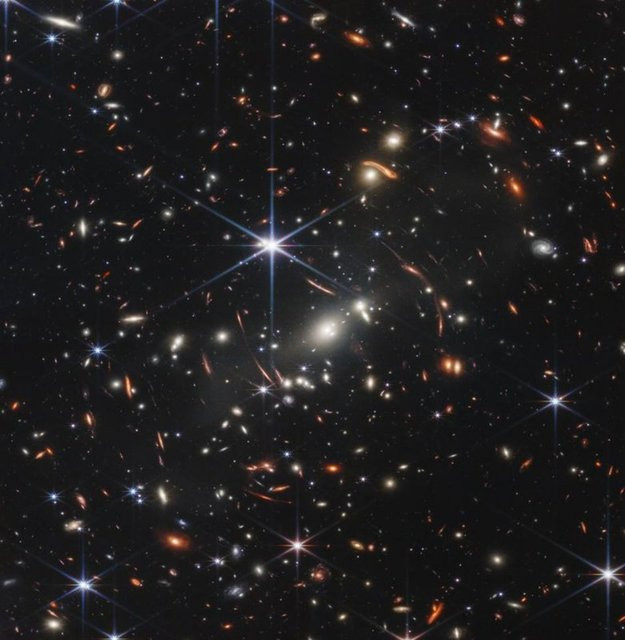 NASA'nın 2022 yılında paylaştığı en çarpıcı 20 fotoğraf