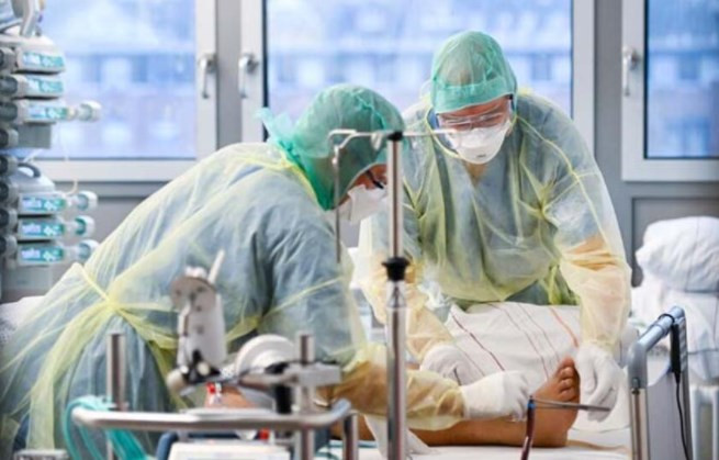 İngiltere açıkladı: Tam aşılılarda 'uzun kovid' daha az görülüyor