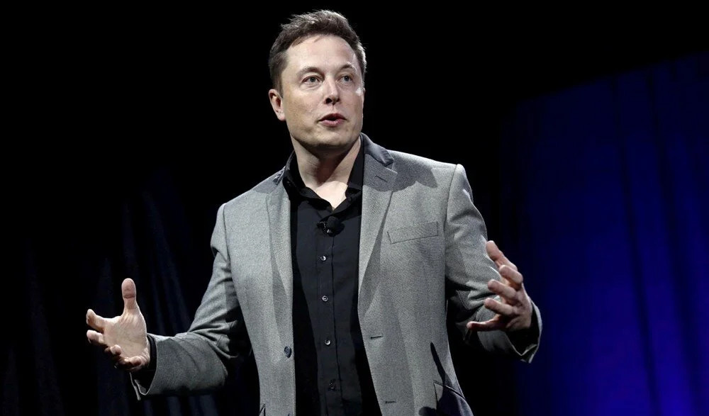 Elon Musk'a çağrı yaptı: Türk Merdivenleri'ni satın al!