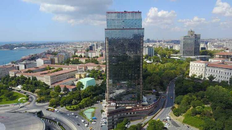 İstanbul'da iple erişim teknisyenlerinin zorlu mesaisi