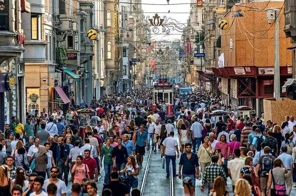Herkes memleketinde yaşasaydı Türkiye'de en kalabalık kent hangisi olurdu?