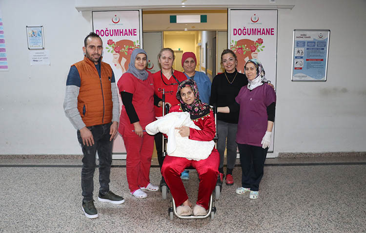 Yeni yılın ilk bebekleri: 'Bu yıl diğer yıllardan farklı'