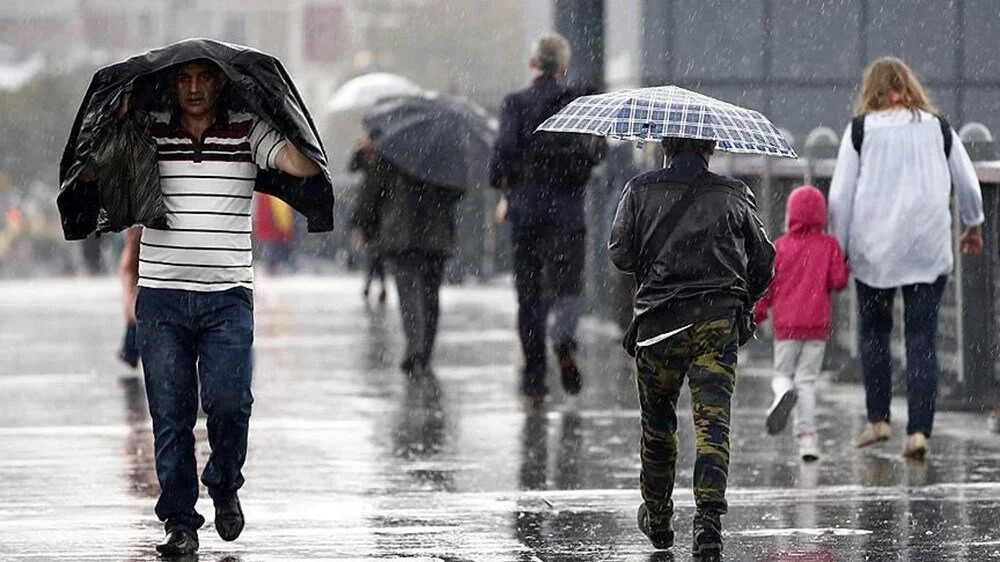 64 il için sarı ve turuncu kod: Yağmur, kar ve fırtına geliyor!