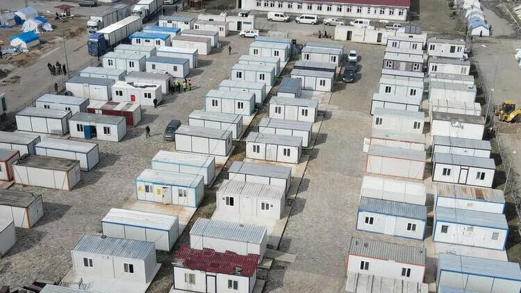Depremi fırsata çevirdiler: Konteyner vurgunu!