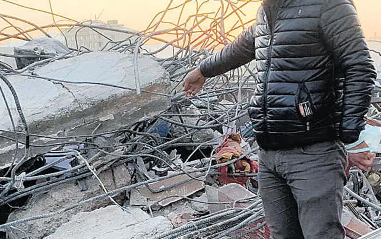 Depremin en acı simgesi Ebrar Sitesi: Can kaybı 250'yi geçti!