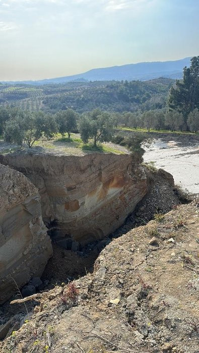 Depremin şiddetini gösteren yeni görüntüler: Sanki atom bombası düştü!