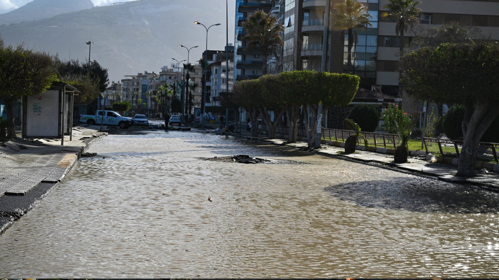 Kıyı şeridi 101 metreye ulaştı: Uzman isimden uyarı!
