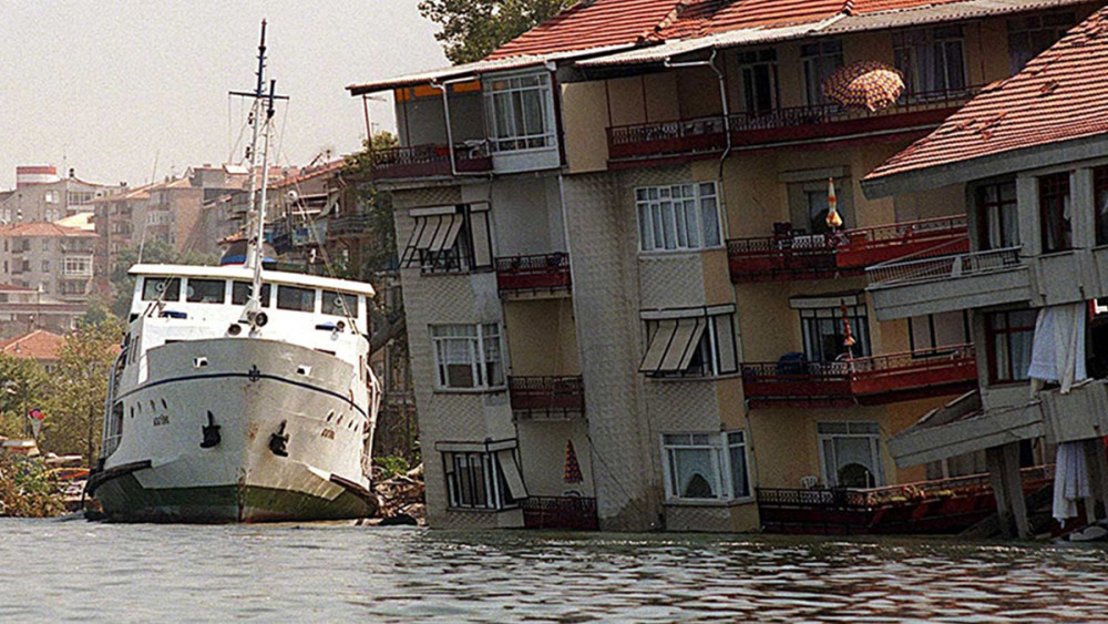 Naci Görür’den olası İstanbul depremi için 7 öneri...