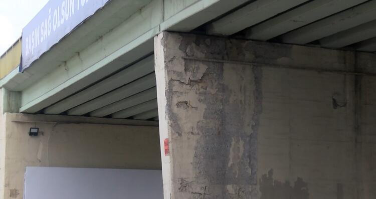 İstanbul'daki tehlike: Köprü betonunda midye kabuğu!