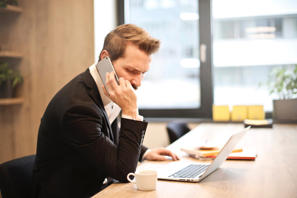 Telefonla görüşme süresi hastalık riskini artırıyor!