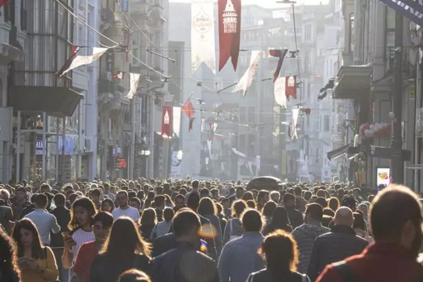 Prof. Dr. Şener'den yeni varyant açıklaması: Türkiye'de vaka artışı olur mu?