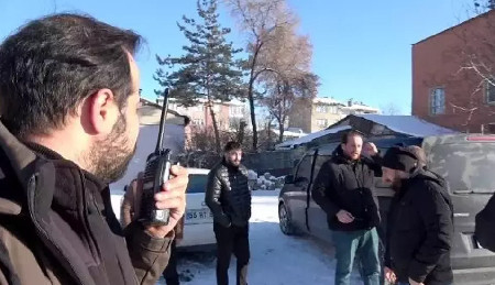 'Başsavcıyım' diyen dolandırıcı yakalandı: Polise öyle bir soru sordu ki!