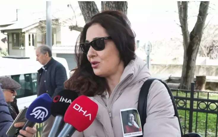 Usta oyuncu Kayhan Yıldızoğlu'nun cenaze törenine ünlü akını