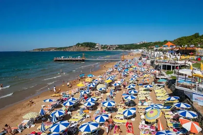 Yunanistan'dan sahil işgaline karşı yenilikçi çözüm: 'Sahilim' uygulaması!