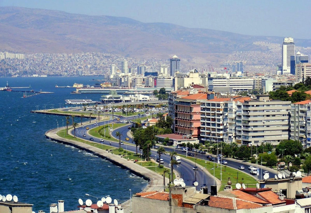 İzmir'i bekleyen büyük tehlike: Sular altında kalacak!