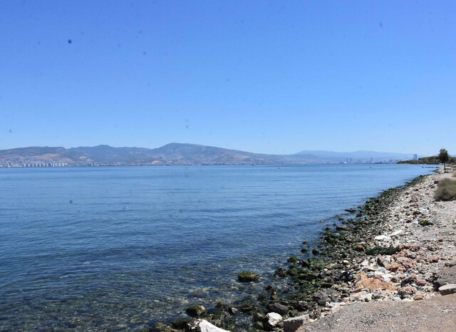 İzmir'i bekleyen büyük tehlike: Sular altında kalacak!