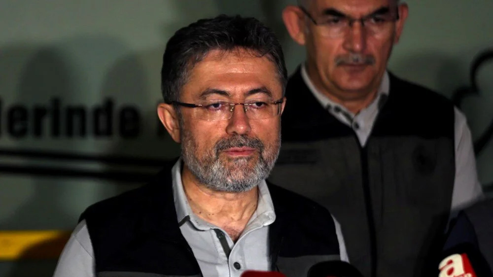 4 ilde orman yangınlarıyla mücadele: Alevler İzmir'e ulaştı!
