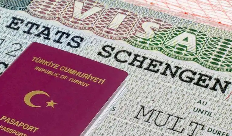 İşte Türk vatandaşlarına en çok Schengen vizesi veren ülkeler...