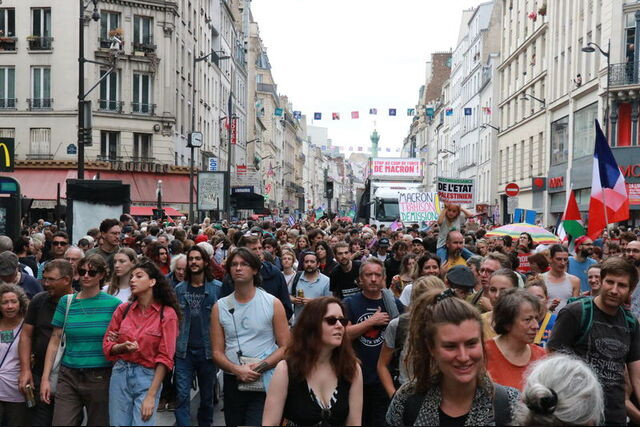 Fransa'da Macron karşıtı protestolar sürüyor!