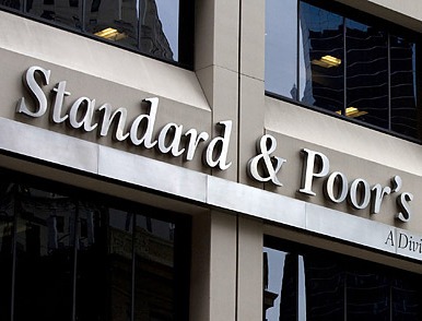 Fitch ve S&P'den not yağmuru