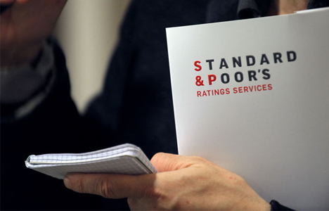 Fitch ve S&P'den not yağmuru