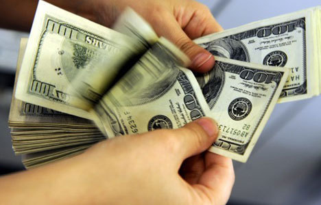 Reuters'a göre dolar bir yıl sonra...