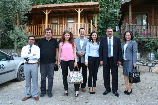 Dev projede imzalar atıldı