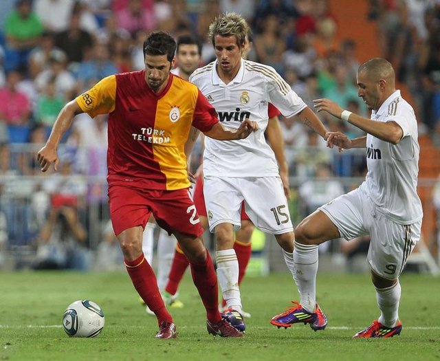 Galatasaray'la dalga geçtiler