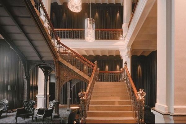 Eskiden uçaktı şimdi pahalı bir otel