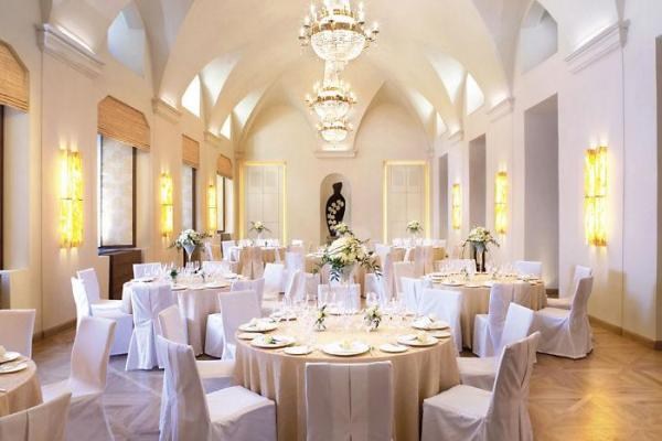 Eskiden uçaktı şimdi pahalı bir otel