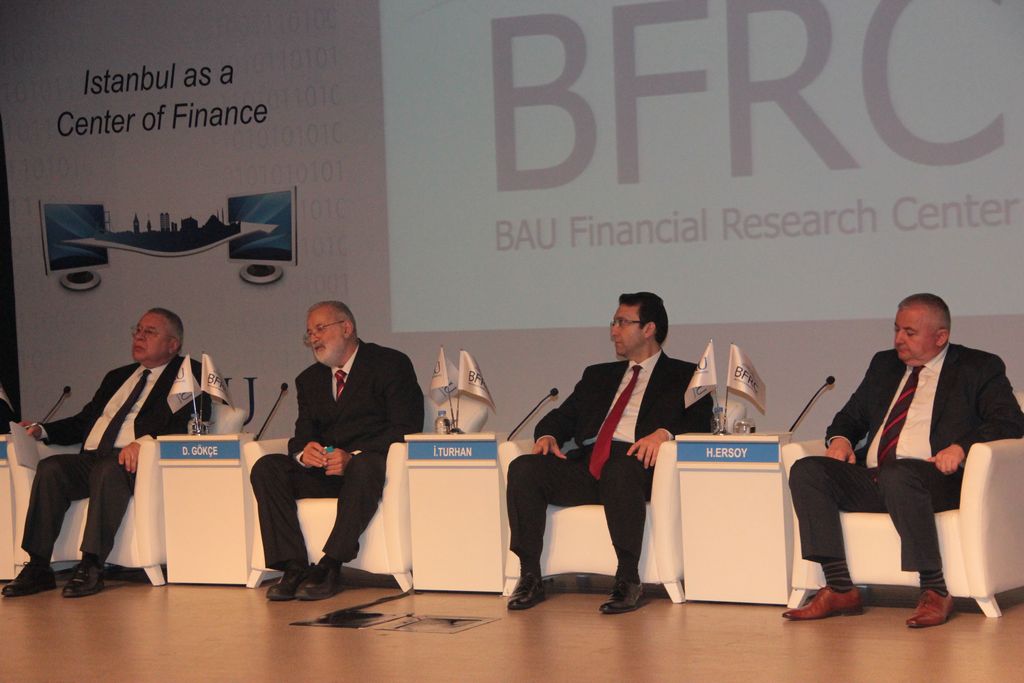 Bahçesehir ünv finans uygulama merkezi açildi