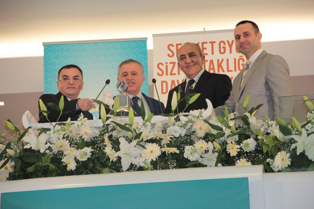 Servet GYO'nun gong töreni