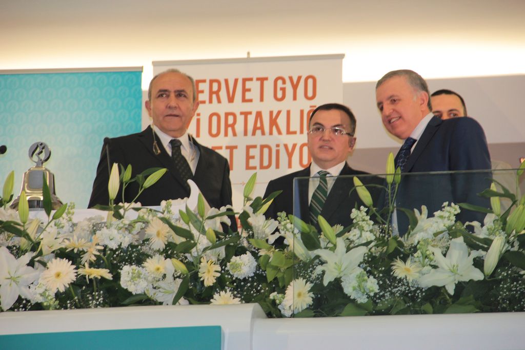Servet GYO'nun gong töreni