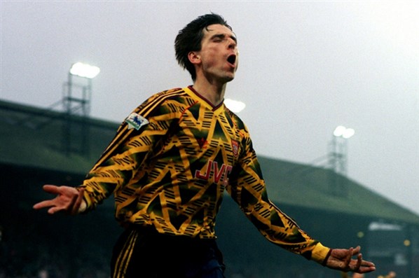 90'ların Forma Tasarımları