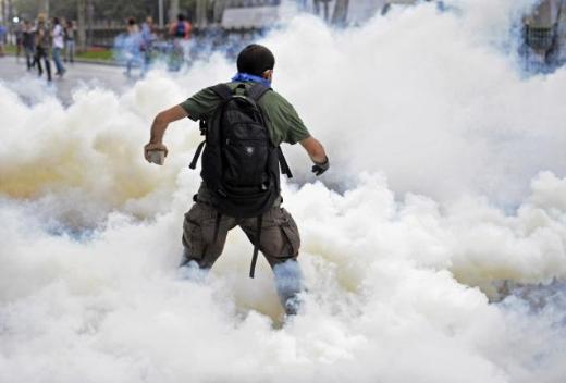 Polisin Gezi Parkı müdahalesi herkesi etkiledi