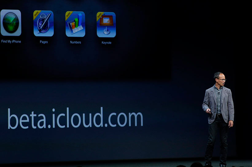 Apple iOS 7'yi resmen tanıttı 